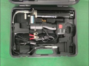 electric-rechargeable-grease-gun